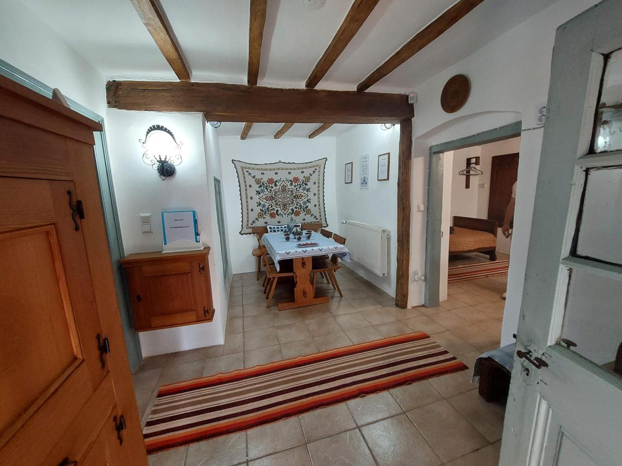 Trinity Vendeghaz Abadszalok Villa Buitenkant foto
